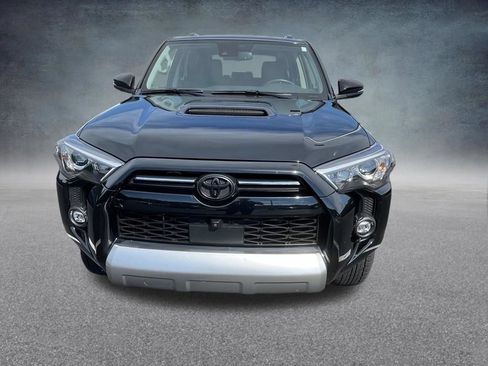 Used 2024 Toyota 4Runner TRD Off-Road Premium w/ Off Road Premium Plus Package AWD/4WD image 2