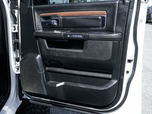 Used 2017 RAM 1500 Laramie w/ Convenience Group image 45