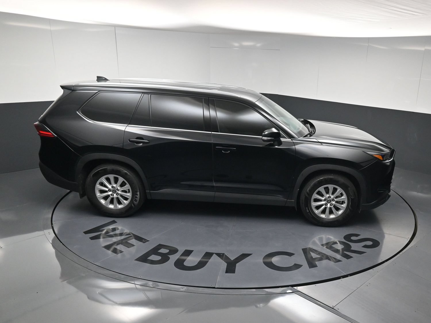 Used 2026 Toyota Grand Highlander AWD image 33