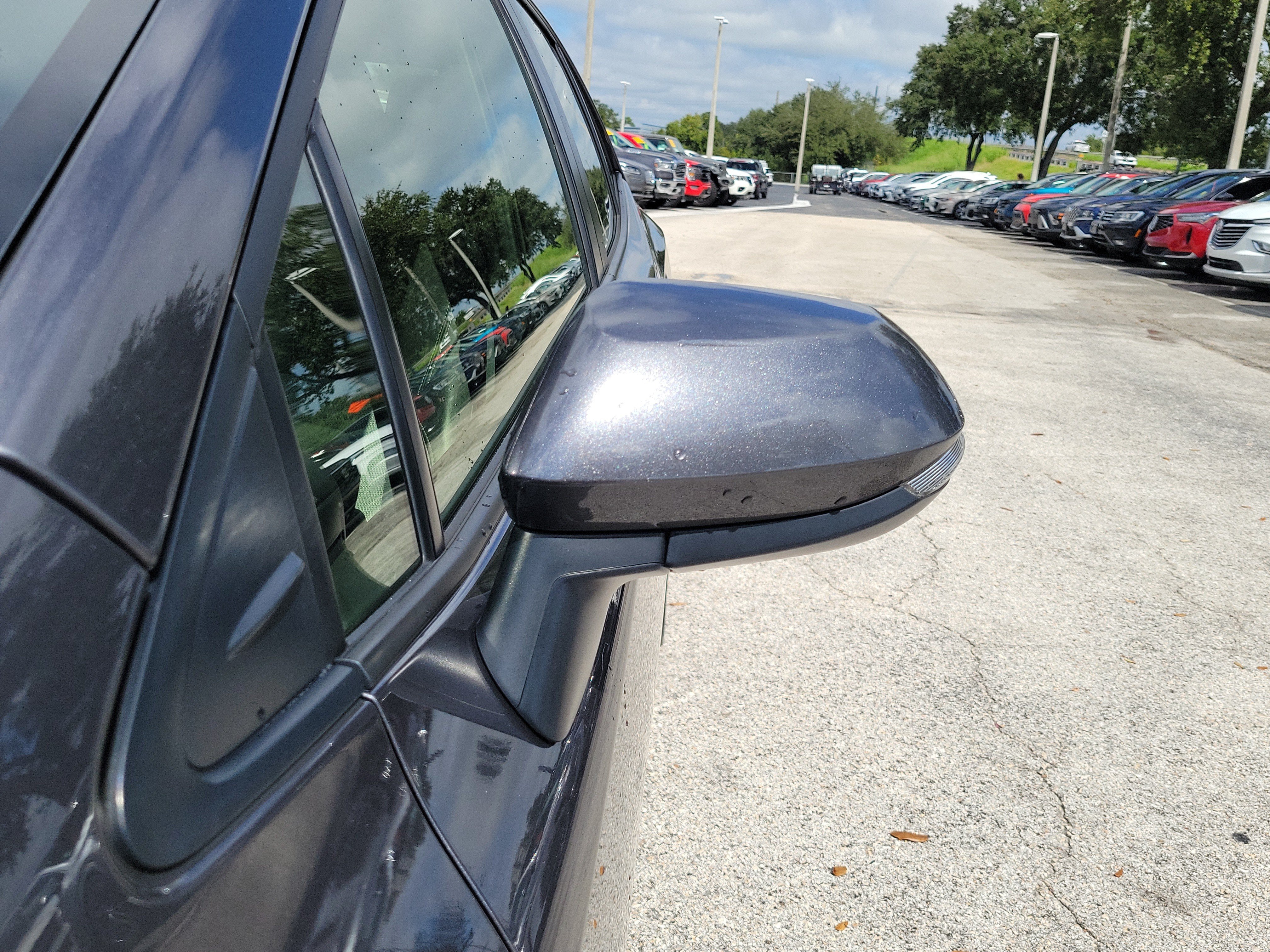 Used 2025 Toyota Corolla XSE FWD image 4