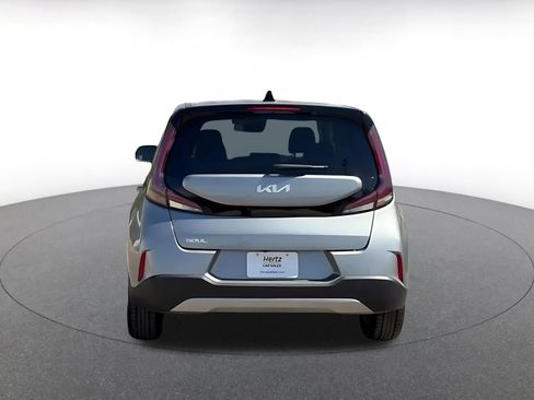 Used 2025 Kia Soul LX w/ LX Technology Package image 12