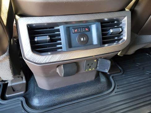 Used 2024 Ford F350 King Ranch image 19