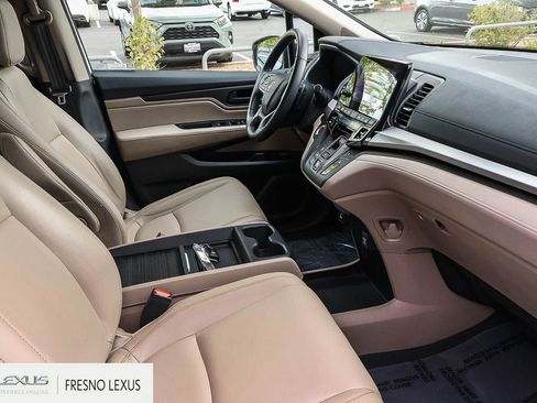 Used 2021 Honda Odyssey EX-L image 12