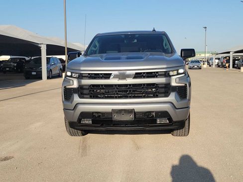 Used 2025 Chevrolet Silverado 1500 RST w/ Rally Edition AWD/4WD image 3