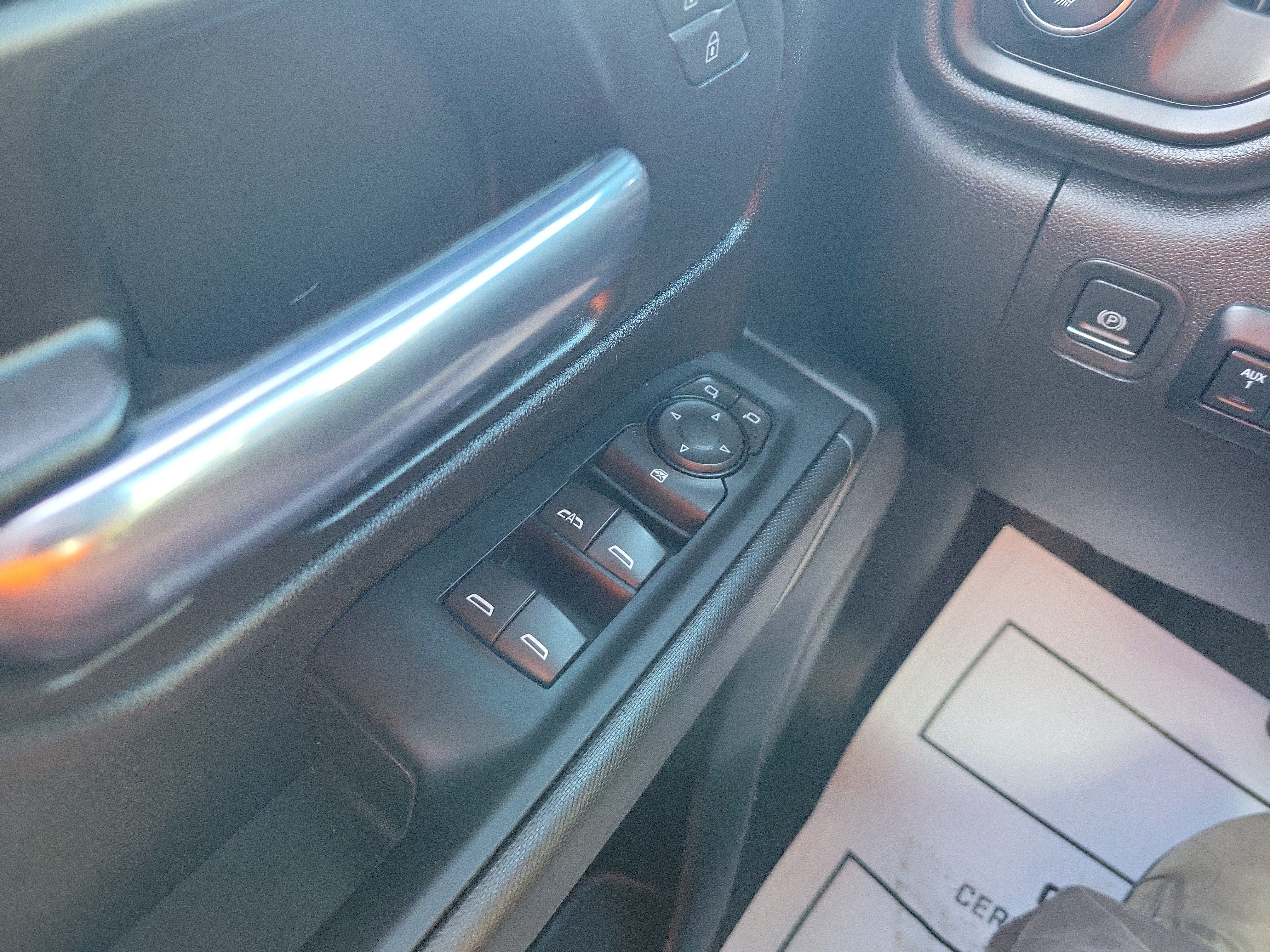 Used 2023 Chevrolet Silverado 2500 Custom w/ Custom Value Package AWD/4WD image 20