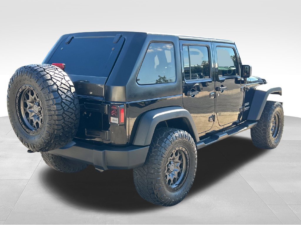 Used 2017 Jeep Wrangler Unlimited Sport w/ Connectivity Group AWD/4WD image 7