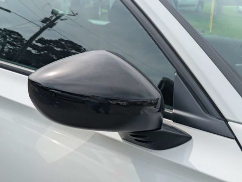 Used 2023 Honda Civic Sport image 12