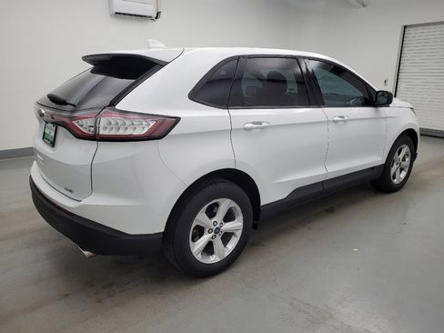 Used 2016 Ford Edge SE AWD/4WD image 10