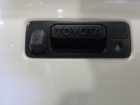 Used 2021 Toyota Tacoma SR5 image 23