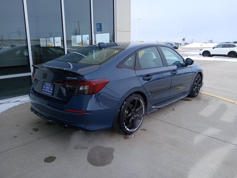 Used 2025 Honda Civic Sport image 7