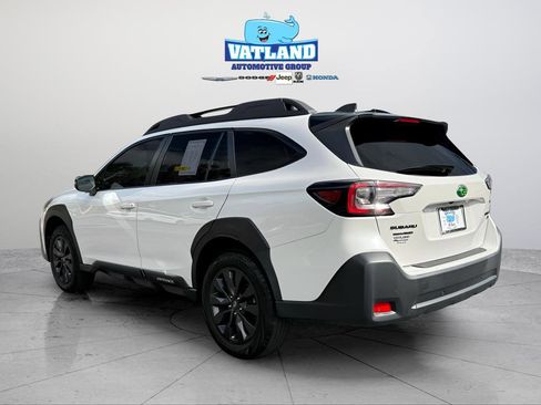 Used 2024 Subaru Outback Onyx Edition XT image 3