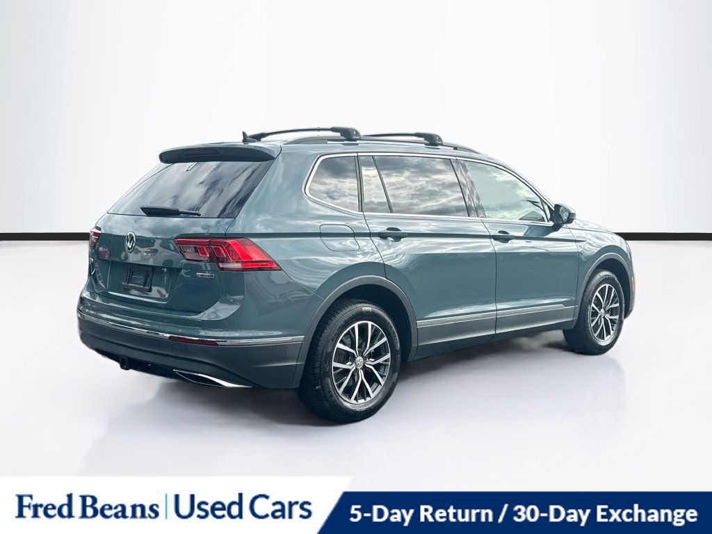Used 2020 Volkswagen Tiguan SE w/ Panoramic Sunroof Package AWD/4WD image 9