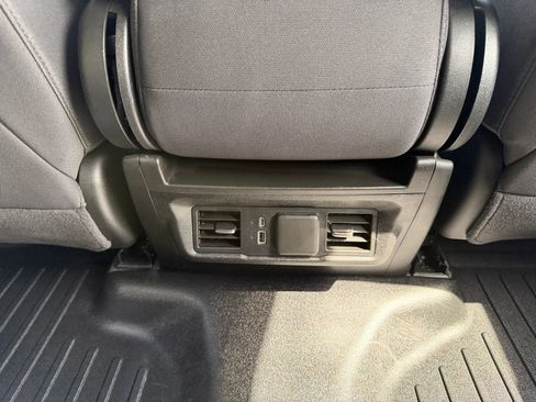 Used 2025 GMC Sierra 1500 Elevation AWD/4WD image 28
