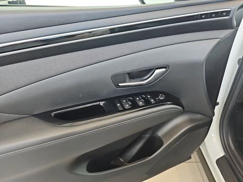 Used 2023 Hyundai Tucson Limited image 8