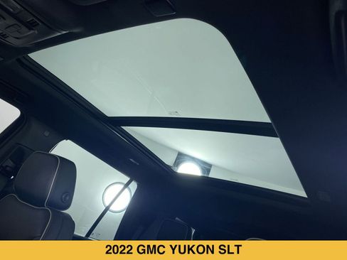 Certified 2022 GMC Yukon SLT w/ SLT Premium Package AWD/4WD image 10