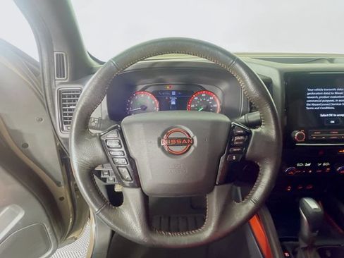 Used 2022 Nissan Frontier Pro-X w/ Technology Package RWD image 12
