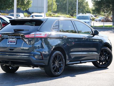 Used 2024 Ford Edge ST-Line w/ Class II Trailer Tow Package AWD/4WD image 3
