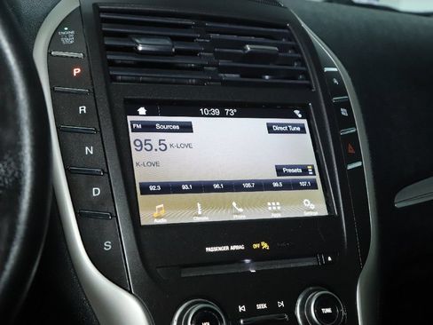 Used 2019 Lincoln MKC Premiere FWD image 25
