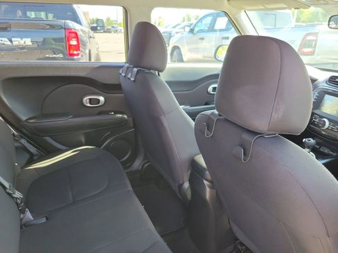 Used 2019 Kia Soul w/ Convenience Package FWD image 30