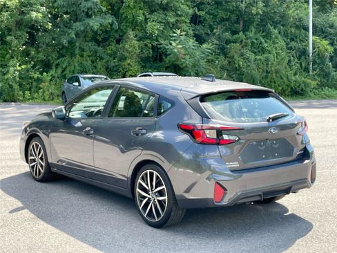Used 2024 Subaru Impreza 2.0i Sport AWD/4WD image 3