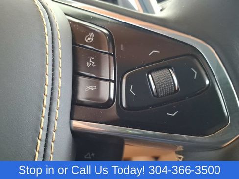 Used 2025 Chevrolet Corvette Stingray Premium Cpe w/ Z51 Performance Package RWD image 20