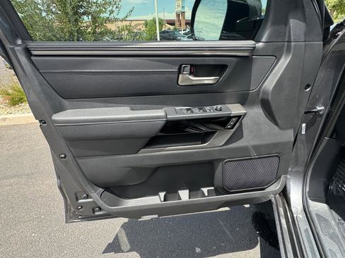 New 2026 Toyota Tundra Limited AWD/4WD image 15