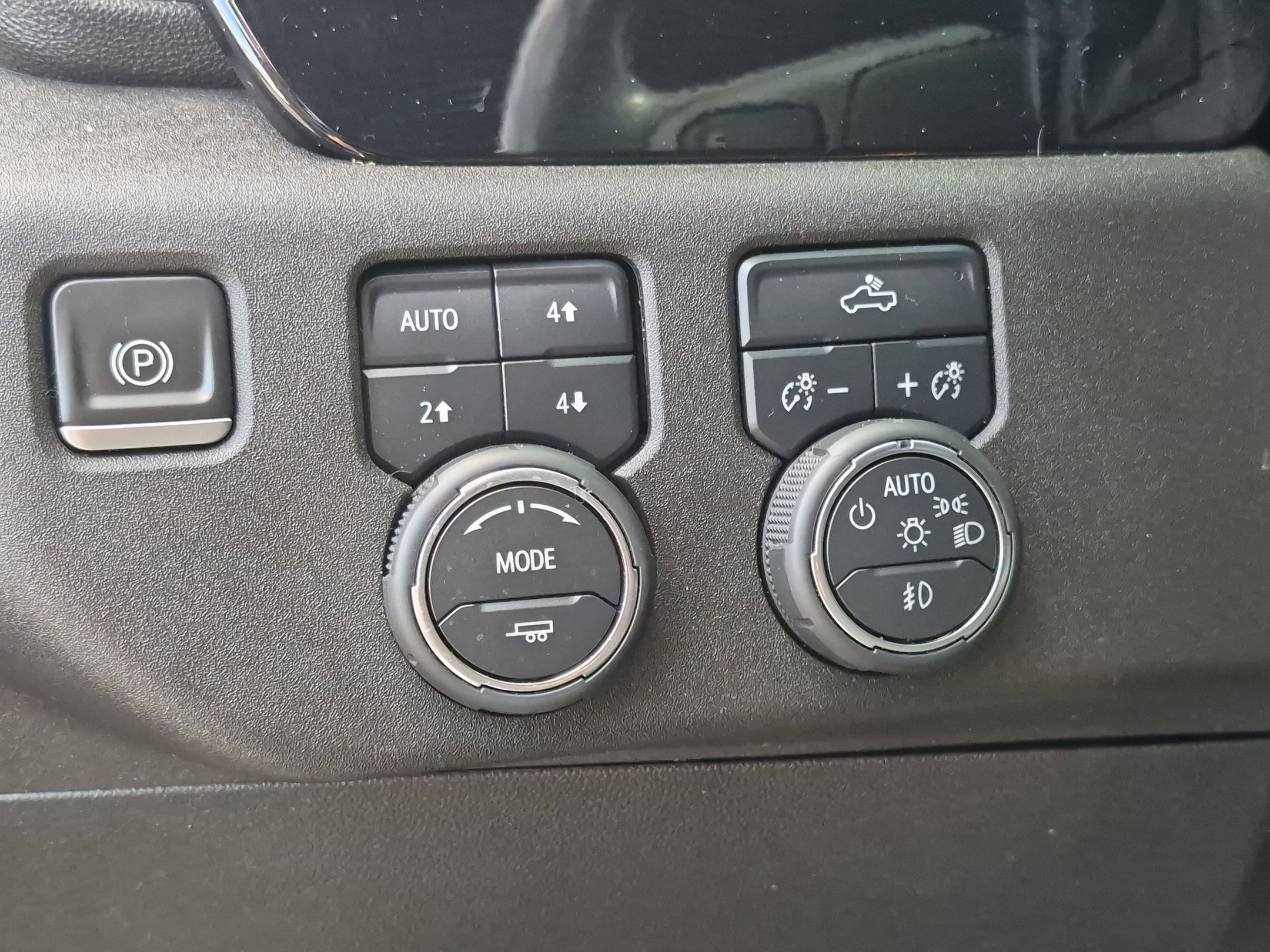 Used 2022 Chevrolet Silverado 1500 RST AWD/4WD image 15