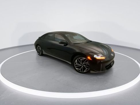 Used 2024 Hyundai Ioniq 6 SEL RWD image 8