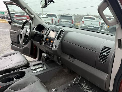 Used 2016 Nissan Frontier PRO-4X w/ Pro-4x Luxury Package image 16