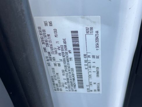 Certified 2018 Ford Transit 150 XL image 28