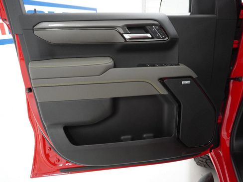 New 2026 Chevrolet Silverado 1500 ZR2 AWD/4WD image 10
