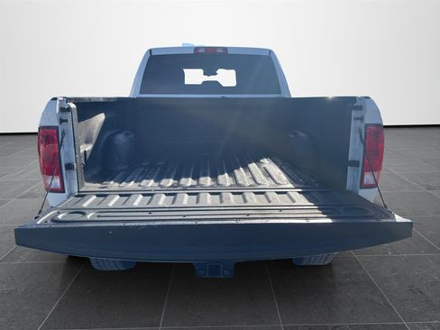 Used 2017 RAM 2500 Tradesman w/ Popular Equipment Group image 27