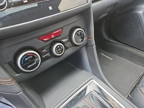 Used 2018 Subaru Crosstrek 2.0i Limited image 32