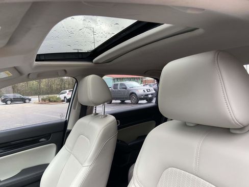 Certified 2023 Honda Civic EX-L image 8