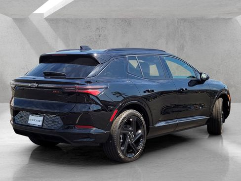 Used 2026 Chevrolet Equinox EV RS image 4