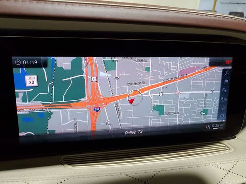 Used 2018 Mercedes-Benz S 560 4MATIC Sedan image 34