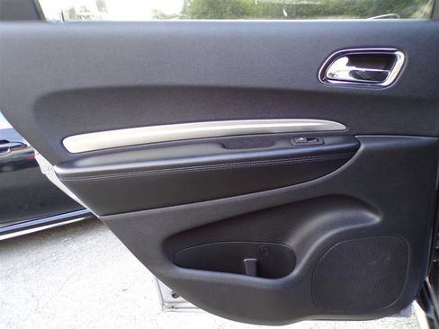 Used 2016 Dodge Durango SXT image 26