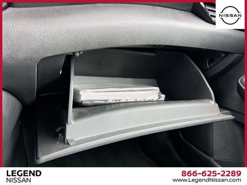 Certified 2023 Nissan Sentra SV FWD image 31