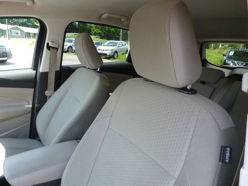 Used 2018 Ford Escape SE AWD/4WD image 19