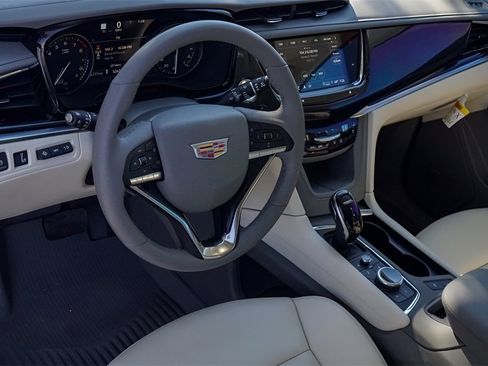 New 2025 Cadillac XT6 Premium Luxury w/ Technology Package image 9