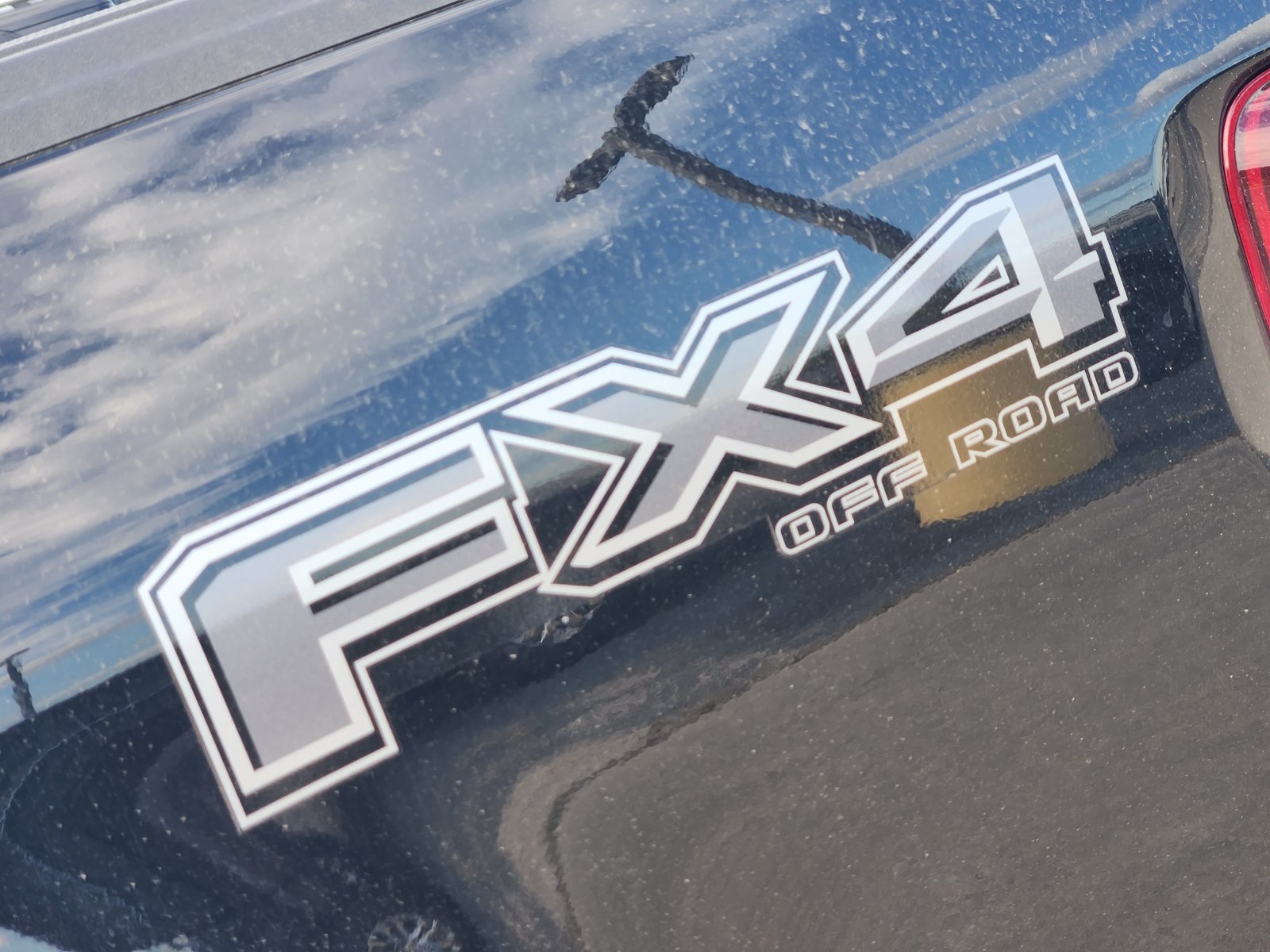 New 2026 Ford F150 Lariat w/ Equipment Group 501A Mid AWD/4WD image 13