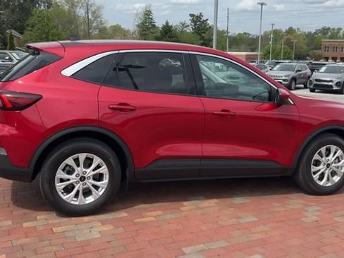 Used 2023 Ford Escape Active w/ Tech Pack #2 image 3