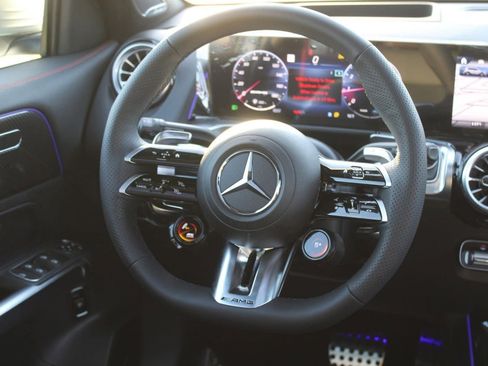 Certified 2025 Mercedes-Benz GLB 35 AMG 4MATIC image 7