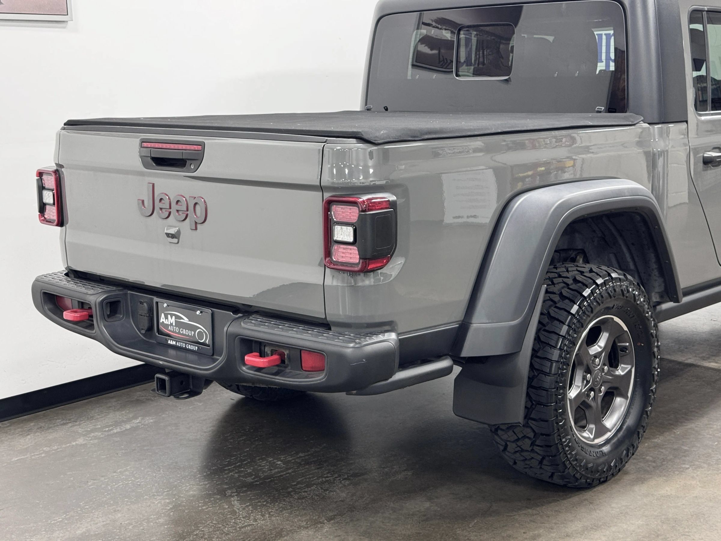 Used 2020 Jeep Gladiator Rubicon w/ Uconnect 4C Nav & Sound Group AWD/4WD image 7