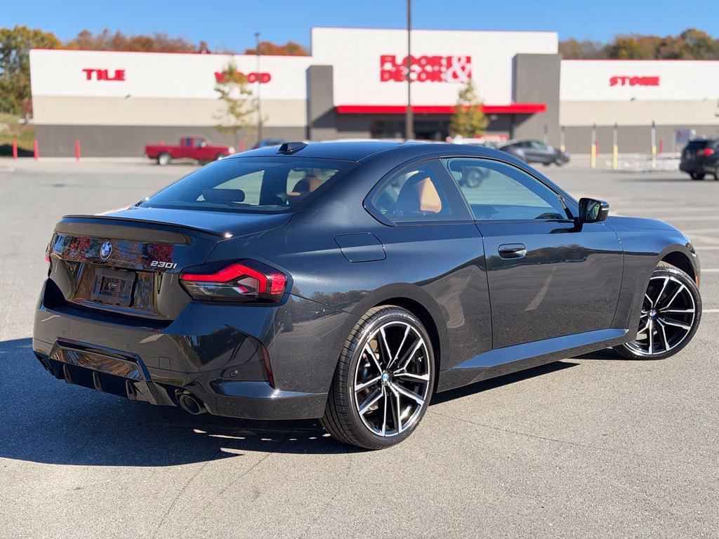 Certified 2024 BMW 230i xDrive Coupe w/ M Sport Package AWD/4WD image 7