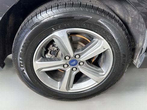 Used 2020 Ford Edge SEL w/ Convenience Package FWD image 33