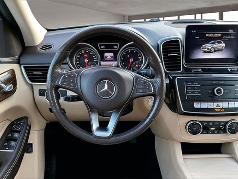 Used 2018 Mercedes-Benz GLE 350 4MATIC image 8