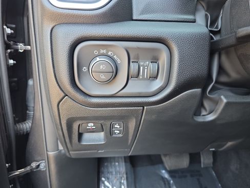 Used 2026 RAM 1500 Big Horn AWD/4WD image 23
