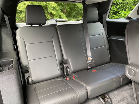 Used 2020 Chevrolet Traverse LT w/ LT Premium Package FWD image 40
