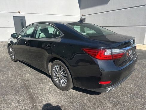 Used 2018 Lexus ES 350 w/ Premier Package image 5